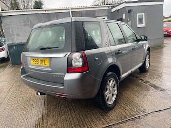 Used Land Rover Freelander 2011 for sale - 76723950: Photo