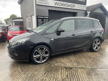 2014 (63) - Zafira Tourer Sri Cdti 5-Door