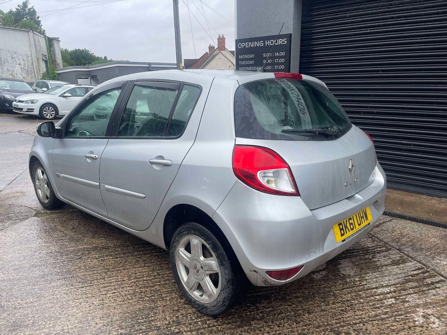 Vehicle 3