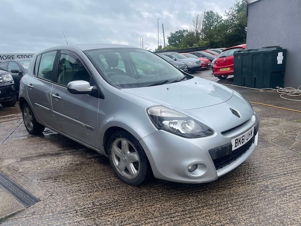 Used Renault Clio 2011 for sale - 74772783: Photo 5
