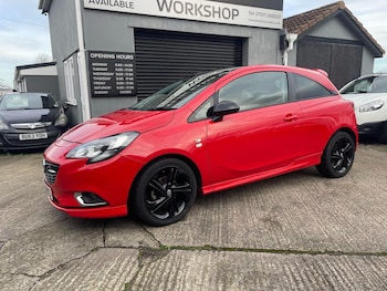 Vauxhall - Corsa