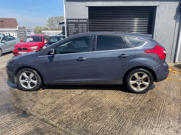 Used Ford Focus 2014 for sale - 74540975: Photo 2