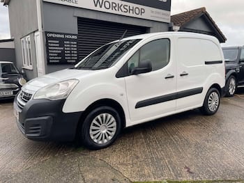 Used Peugeot Partner 2017 for sale - 79721744: Photo
