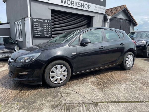 Used Vauxhall Astra 2013 for sale - 73965048: Photo 1