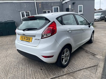 Used Ford Fiesta 2014 for sale - 78002269: Photo