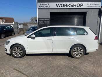 Used Volkswagen Golf 2014 for sale - 74052719: Photo