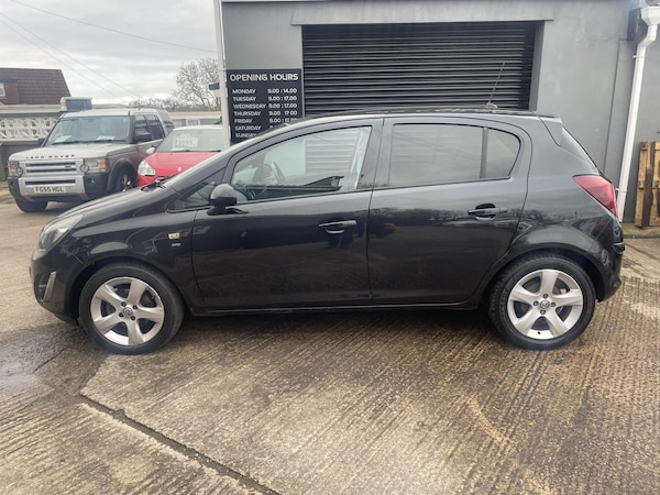 Used Vauxhall Corsa 2013 for sale - 73454769: Photo 2
