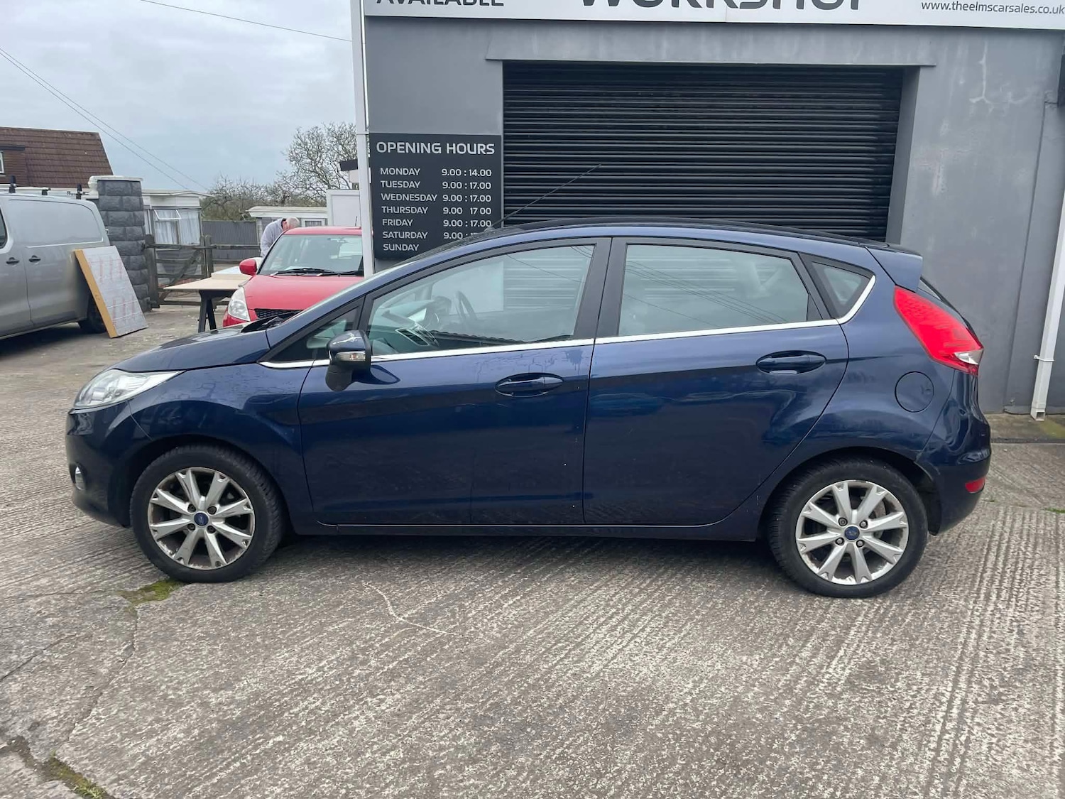 Used Ford Fiesta 2011 for sale - 78095525: Photo 2