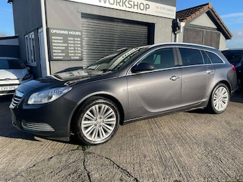 2011 (11) - Se Nav 158 Cdti Auto 5-Door