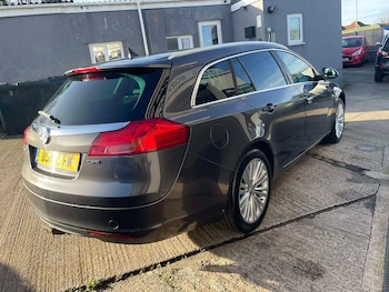 Used Vauxhall Insignia 2011 for sale - 76961258: Photo
