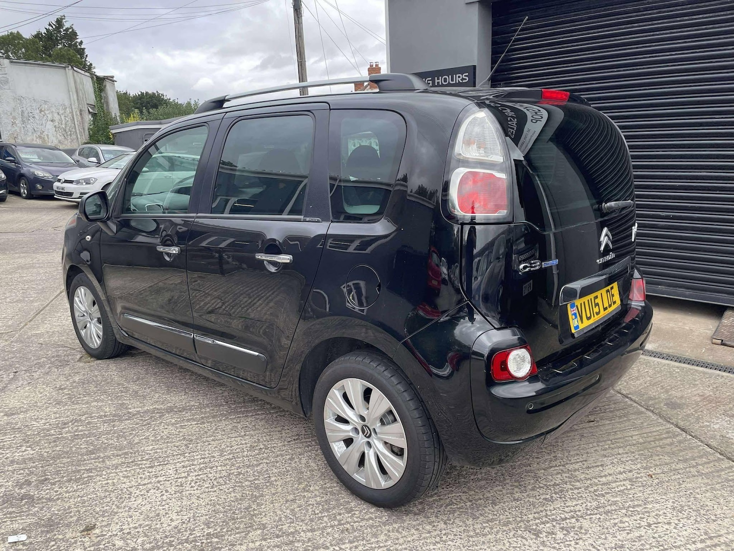 Vehicle 3