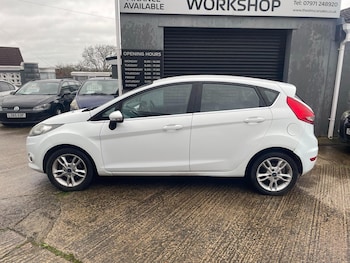 Used Ford Fiesta 2011 for sale - 76627465: Photo