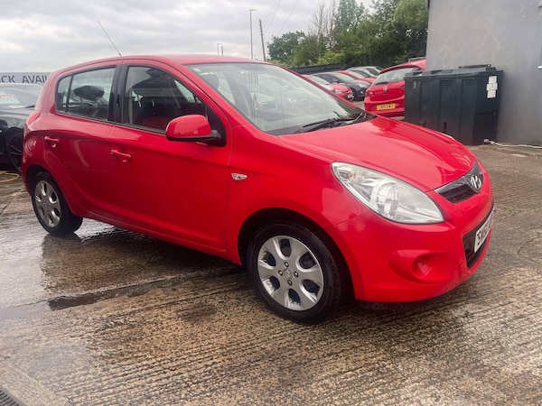 Used Hyundai i20 2010 for sale - 74367112: Photo 5