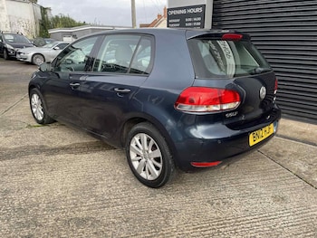 Used Volkswagen Golf 2012 for sale - 76375768: Photo