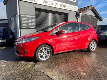 2012 (12) - Zetec 3-Door