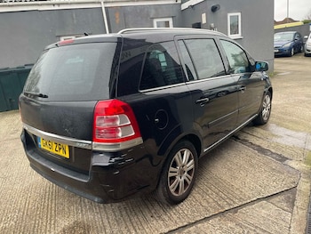 Used Vauxhall Zafira 2011 for sale - 77593110: Photo
