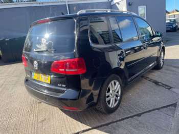Used Volkswagen Touran 2011 for sale - 73877255: Photo