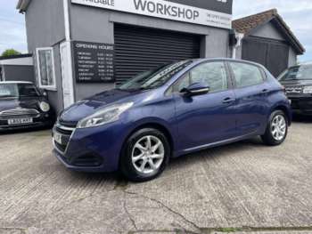 2017 (17) - 208 Active Blue Hdi 5-Door