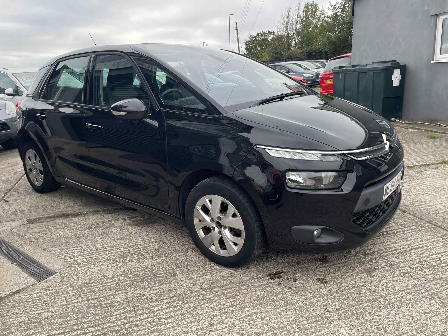 Used Citroen C4 Picasso 2014 for sale - 76266201: Photo 5