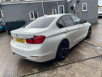 Used BMW 3 Series 2012 for sale - 77211317: Photo