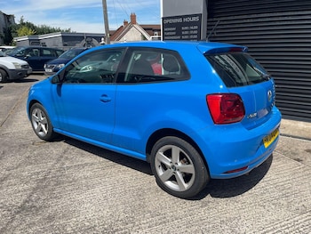 Used Volkswagen Polo 2014 for sale - 78400478: Photo