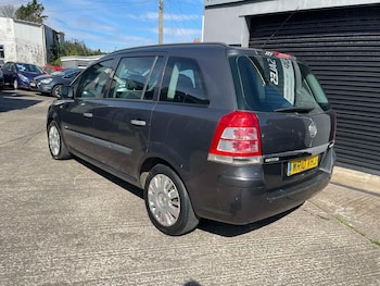 Used Vauxhall Zafira 2010 for sale - 78043176: Photo