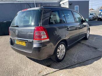 Used Vauxhall Zafira 2010 for sale - 78043176: Photo
