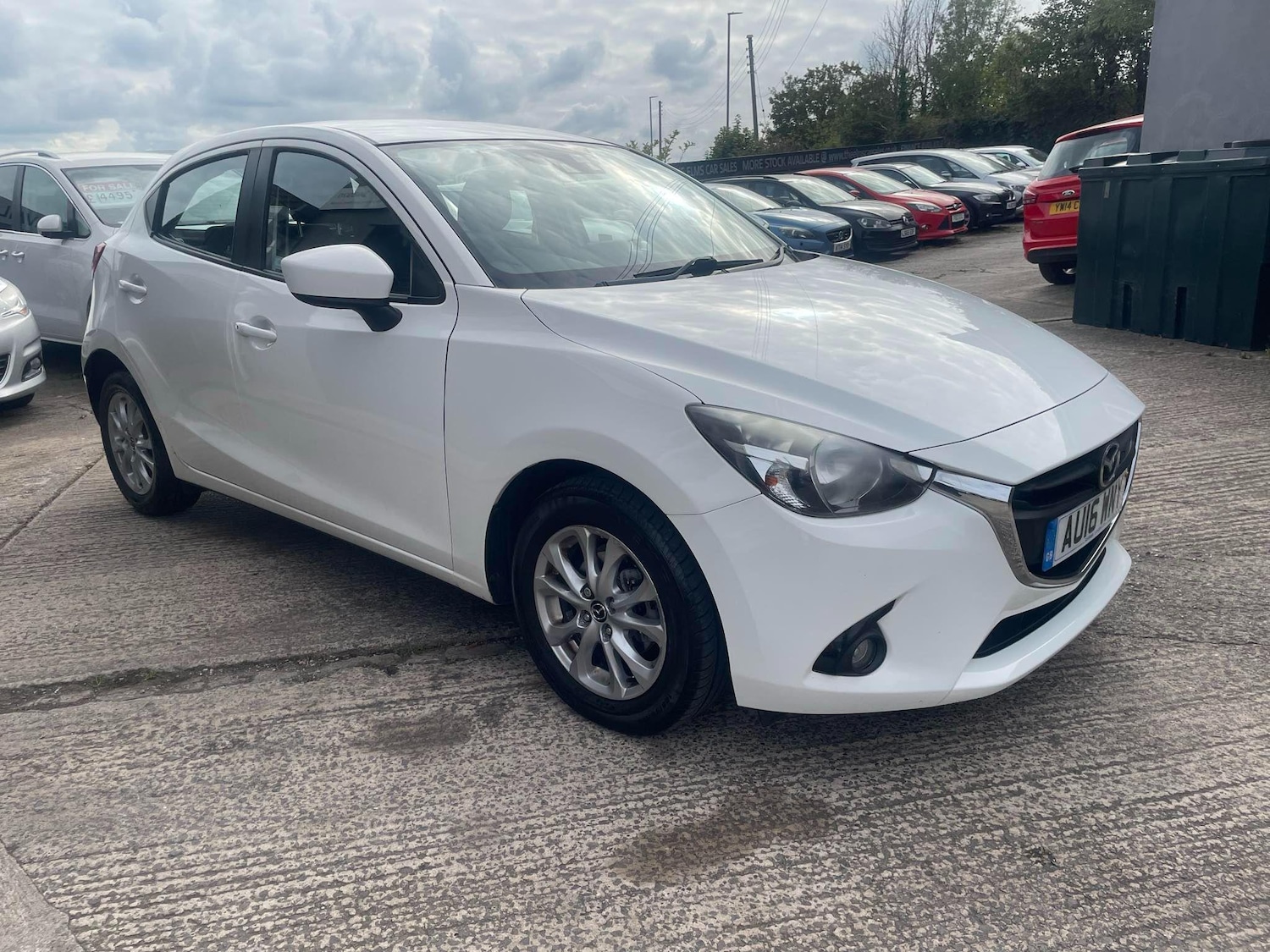 Used Mazda Mazda2 2016 for sale - 76298960: Photo 5