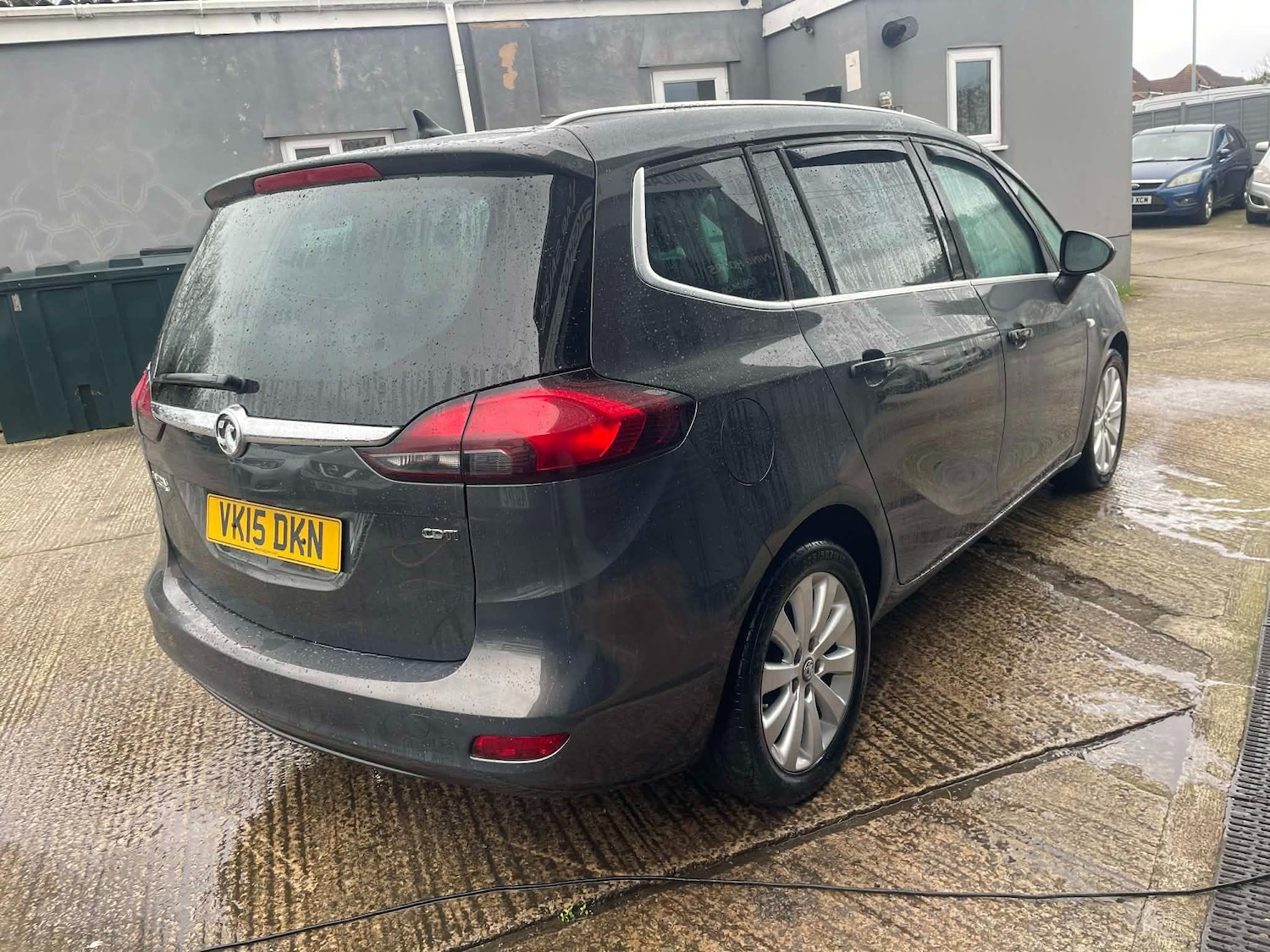 Used Vauxhall Zafira Tourer 2015 for sale - 77533628: Photo 4