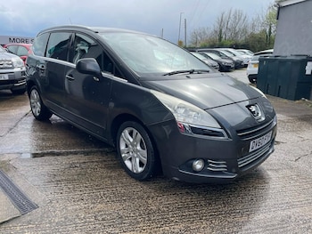 Used Peugeot 5008 2010 for sale - 78212260: Photo