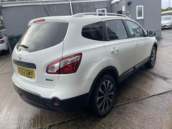 Used Nissan Qashqai 2012 for sale - 76553773: Photo