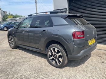 Used Citroen C4 Cactus 2016 for sale - 79275390: Photo