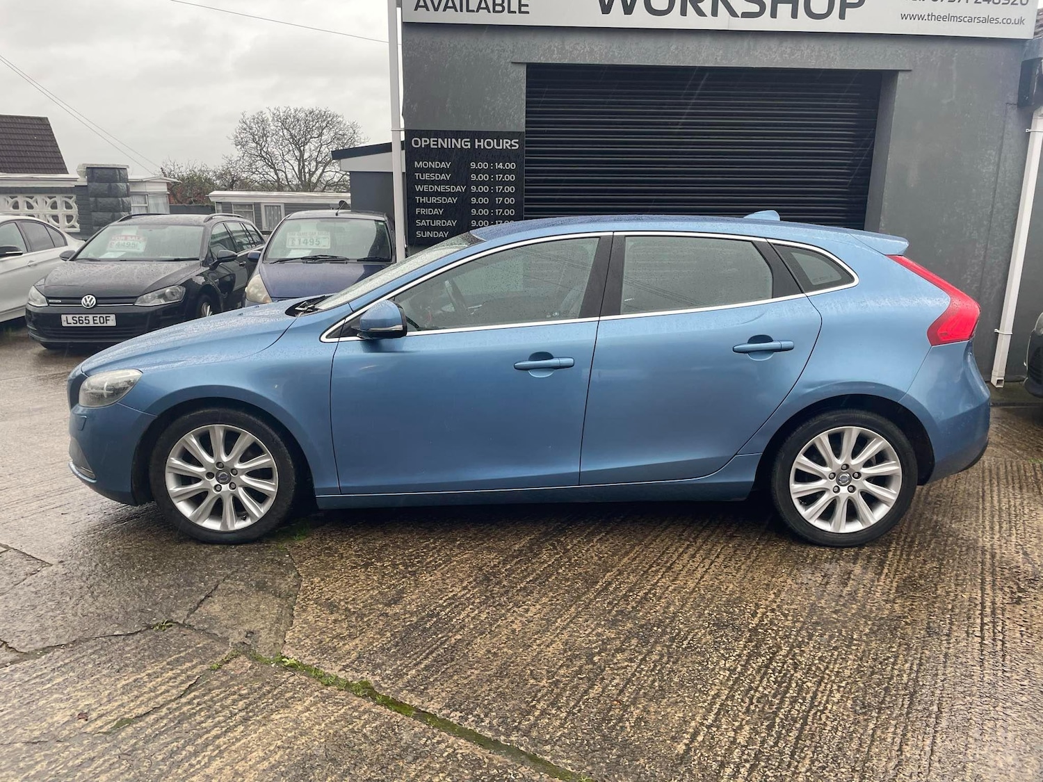 Used Volvo V40 2014 for sale - 76298962: Photo 2