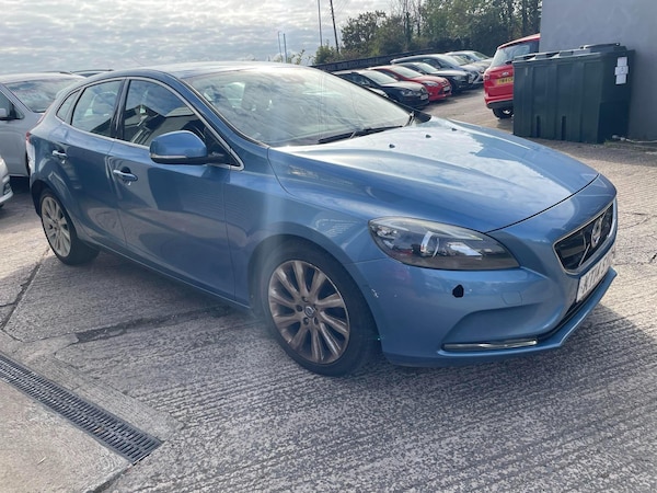 Used Volvo V40 2014 for sale - 76298962: Photo 5