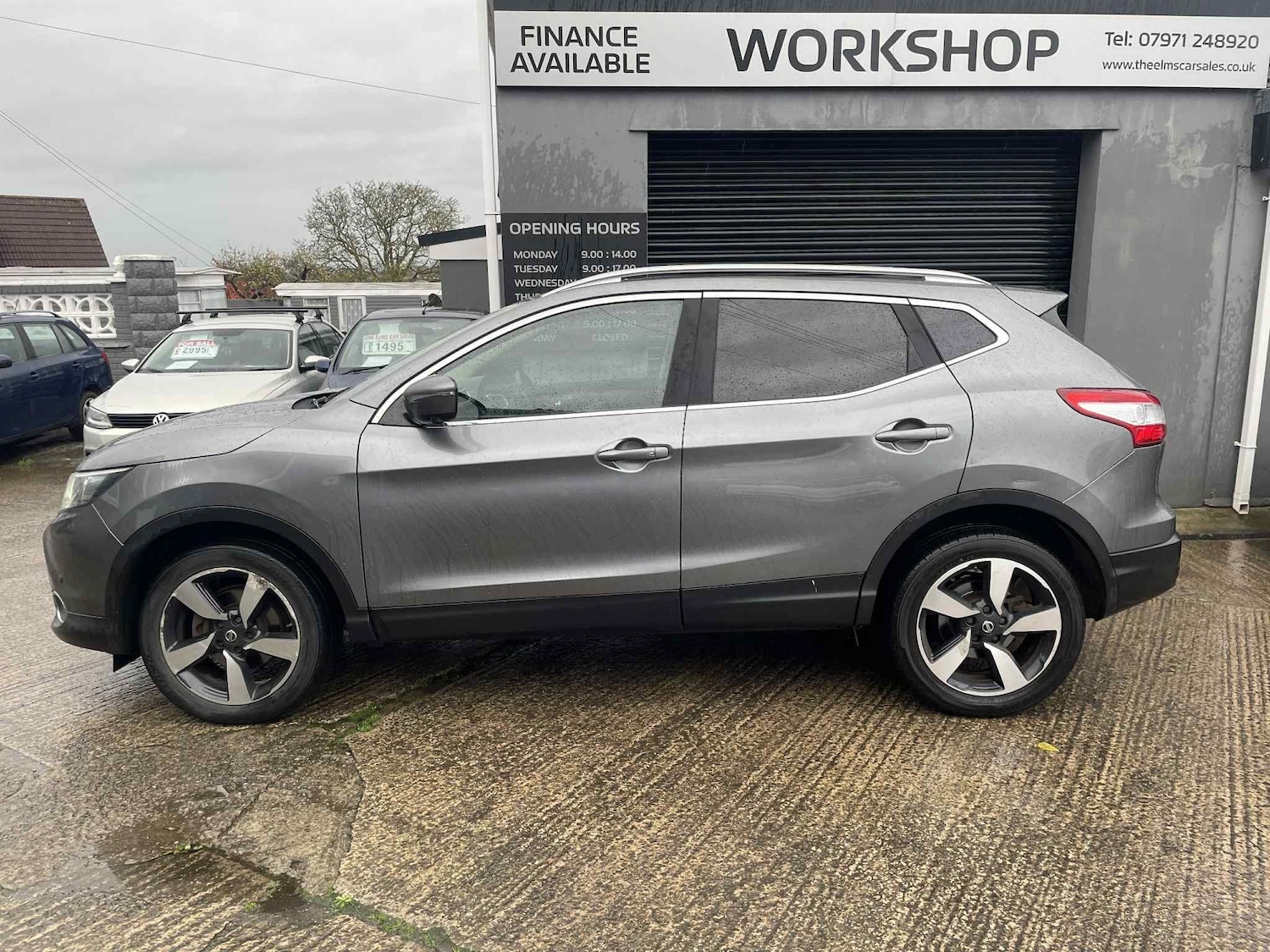 Used Nissan Qashqai 2015 for sale - 76375767: Photo 2