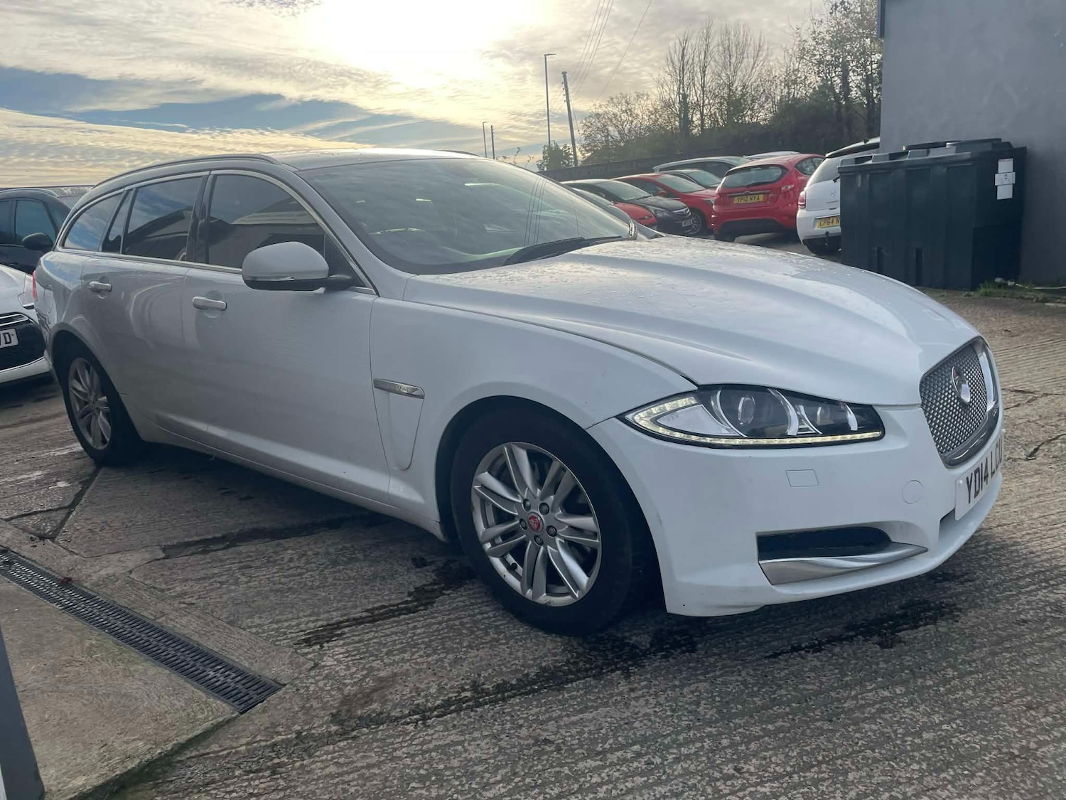 Used Jaguar XF 2014 for sale - 76627456: Photo 5
