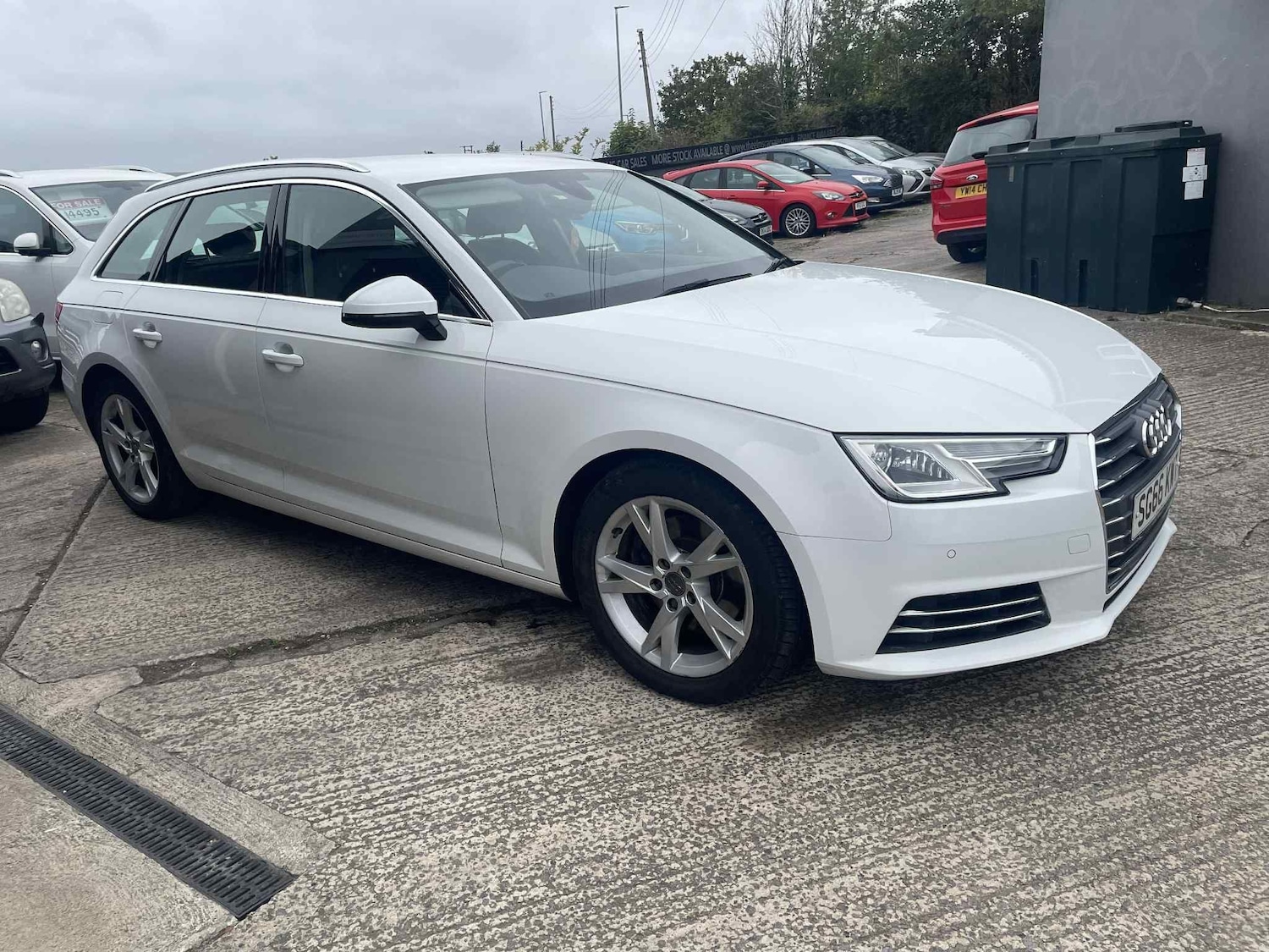 Used Audi A4 2016 for sale - 76105156: Photo 5