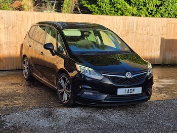 Vauxhall Zafira Tourer feature image