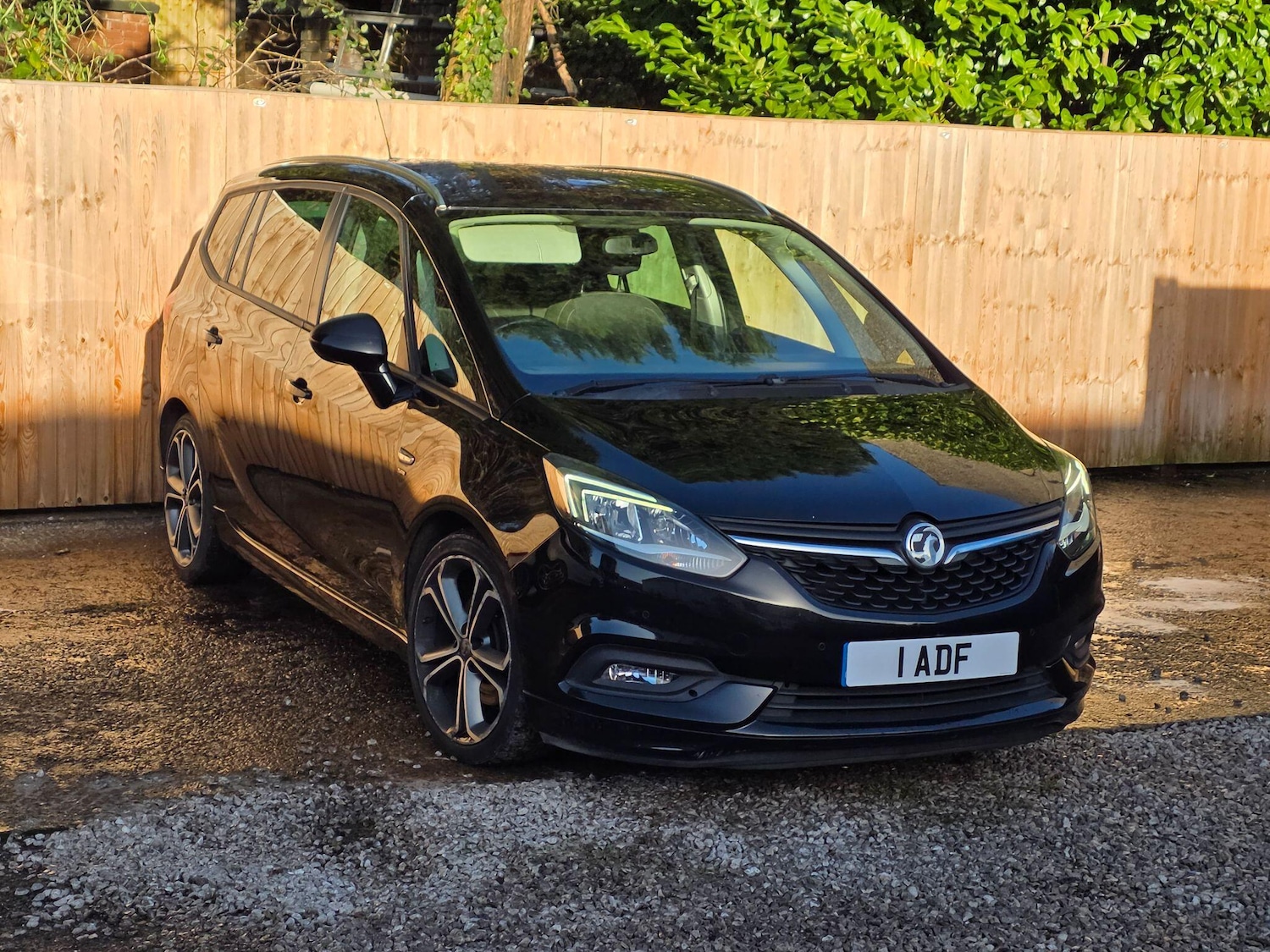 Used Vauxhall Zafira 2017 for sale - 77021295: Photo 5