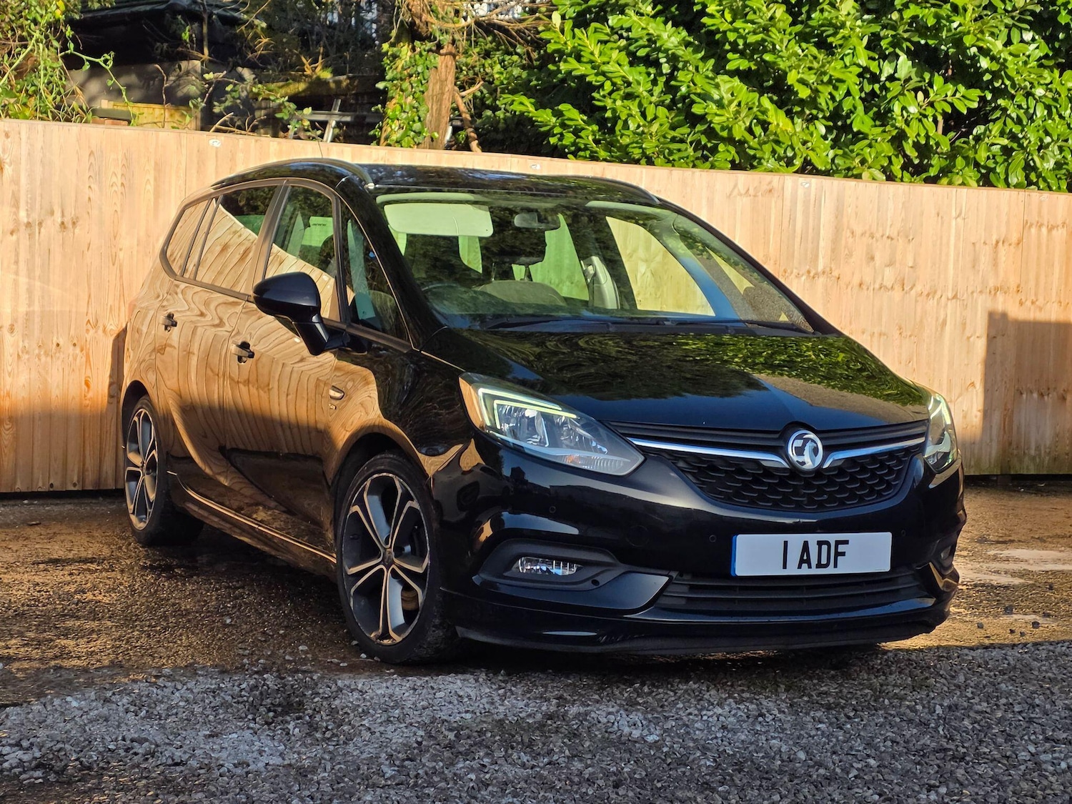 Used Vauxhall Zafira 2017 for sale - 77021295: Photo 7
