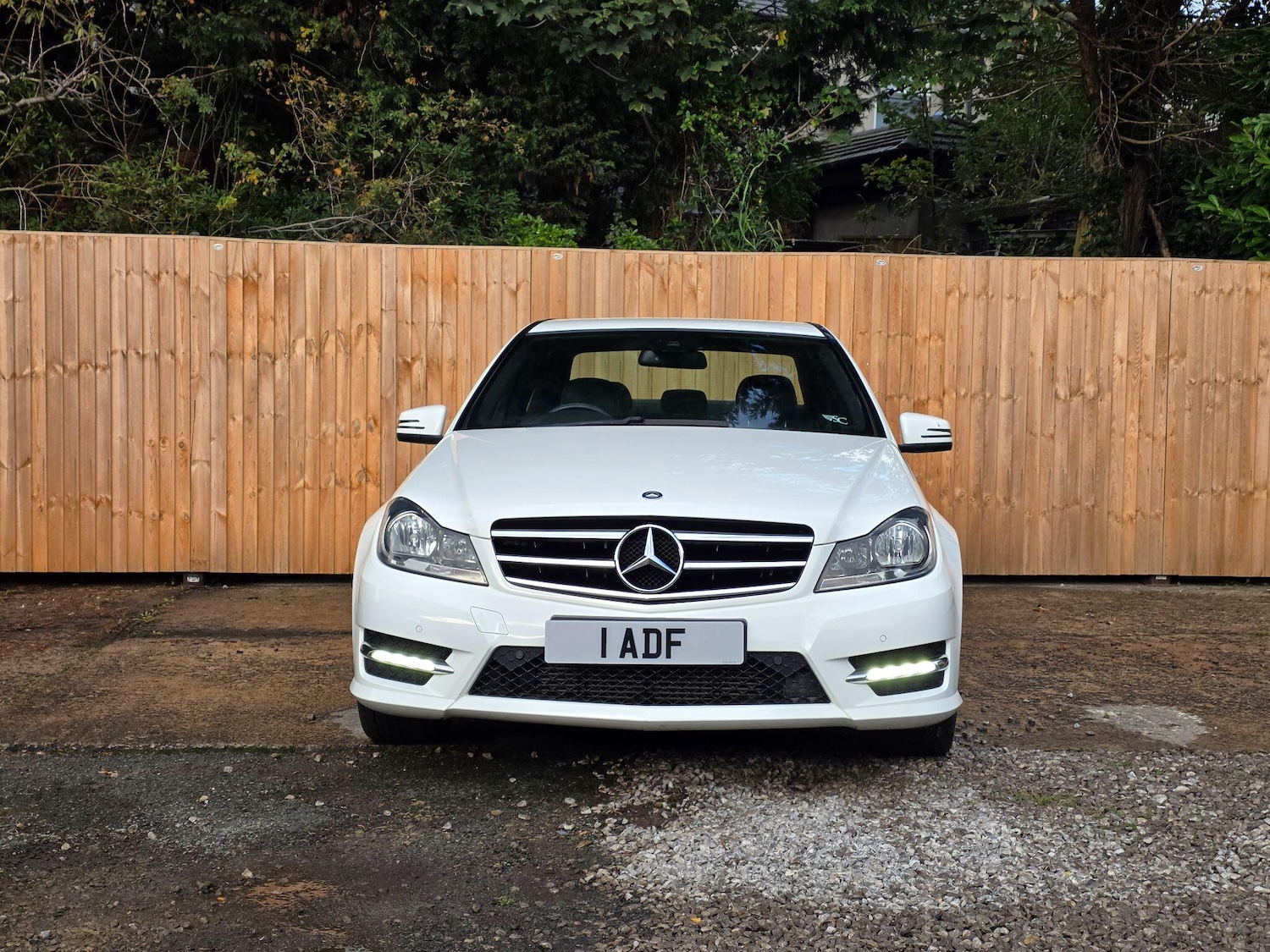 Used Mercedes-Benz C Class 2014 for sale - 76992927: Photo 12