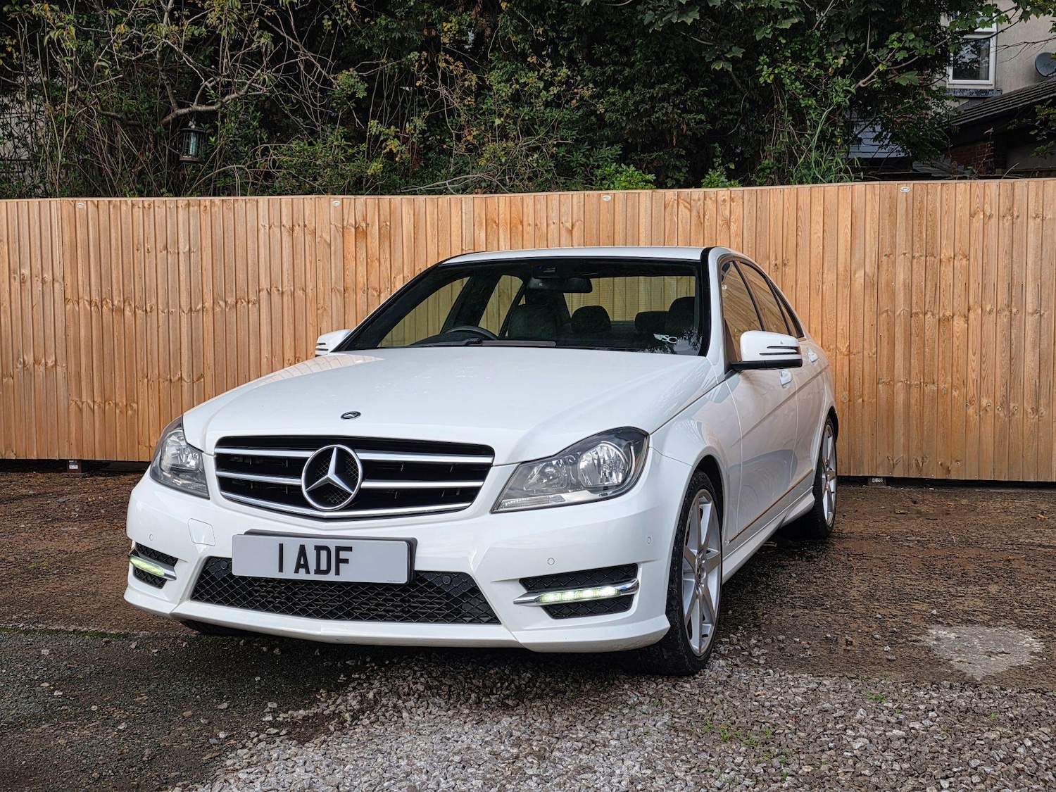 Used Mercedes-Benz C Class 2014 for sale - 76992927: Photo 14