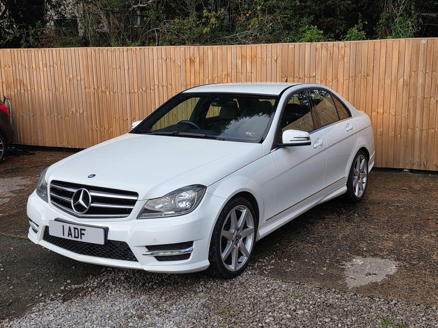 Used Mercedes-Benz C Class 2014 for sale - 76992927: Photo 17