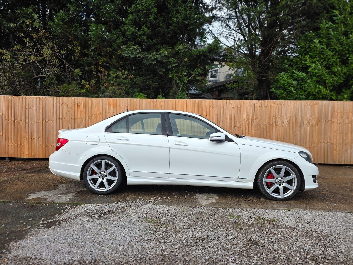 Used Mercedes-Benz C Class 2014 for sale - 76992927: Photo 31