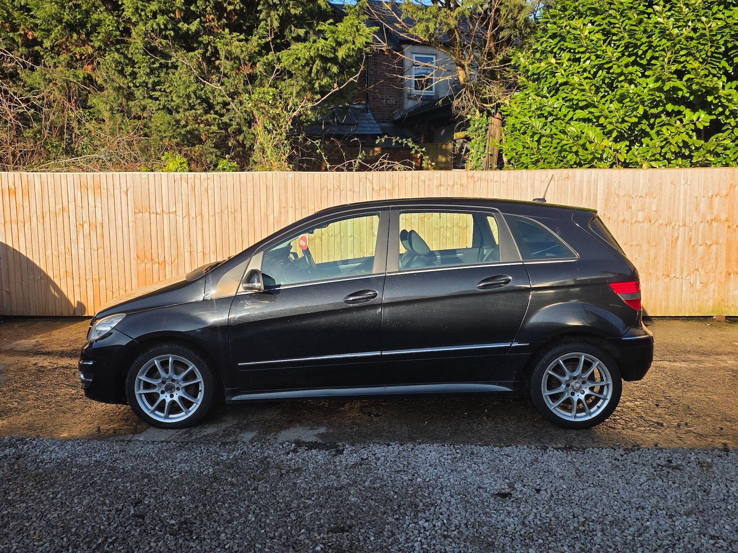Used Mercedes-Benz B Class 2009 for sale - 77242789: Photo 14