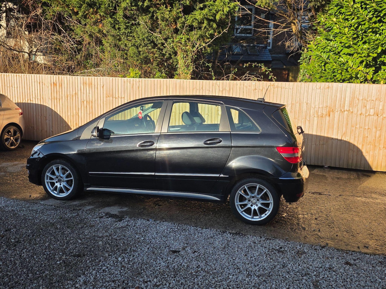 Used Mercedes-Benz B Class 2009 for sale - 77242789: Photo 18