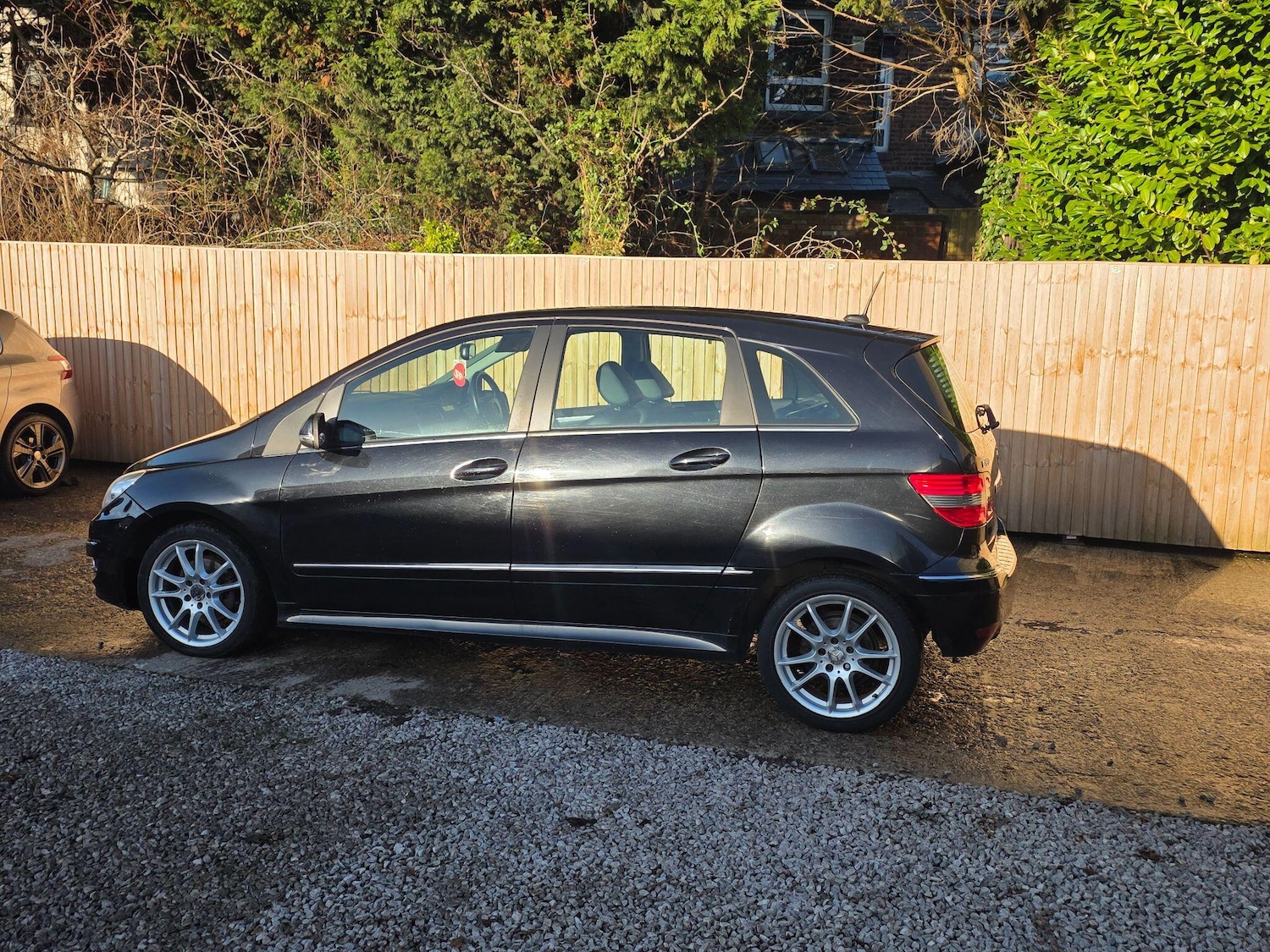 Used Mercedes-Benz B Class 2009 for sale - 77242789: Photo 19