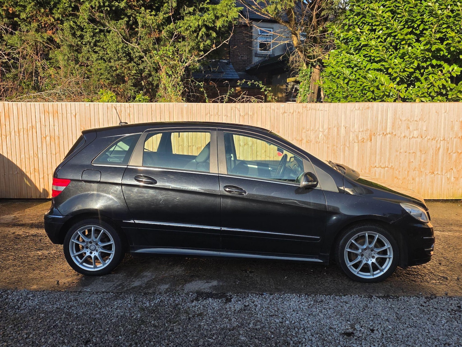 Used Mercedes-Benz B Class 2009 for sale - 77242789: Photo 23