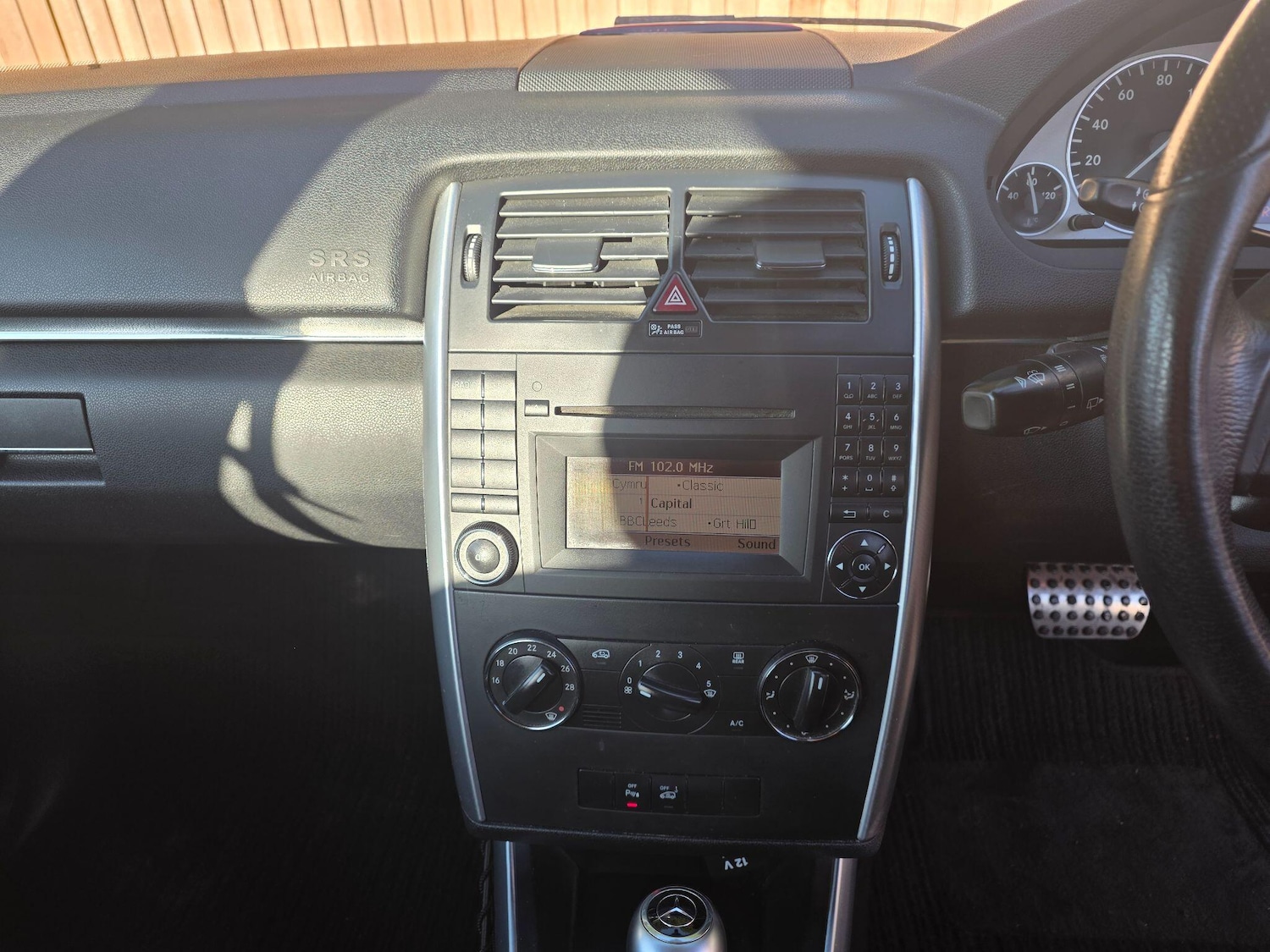 Used Mercedes-Benz B Class 2009 for sale - 77242789: Photo 40