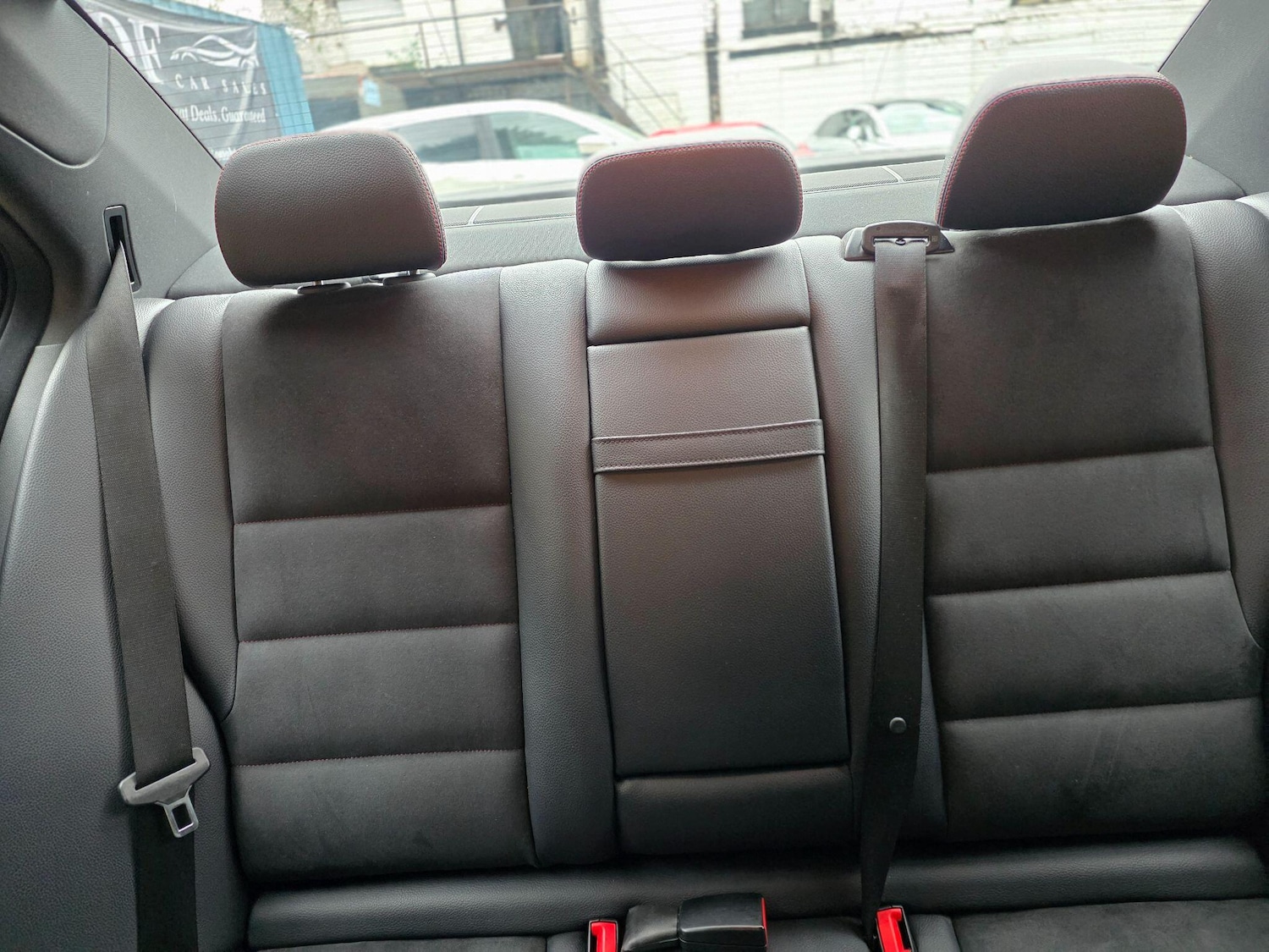 Used Mercedes-Benz C Class 2013 for sale - 76992142: Photo 40